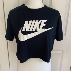 Nike cropped top